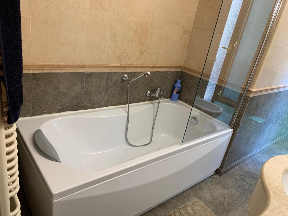 Casa Luxury Centro Di Anzio Lägenhet Exteriör bild